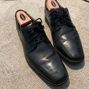Men’s Black Clarks Dress Shoes